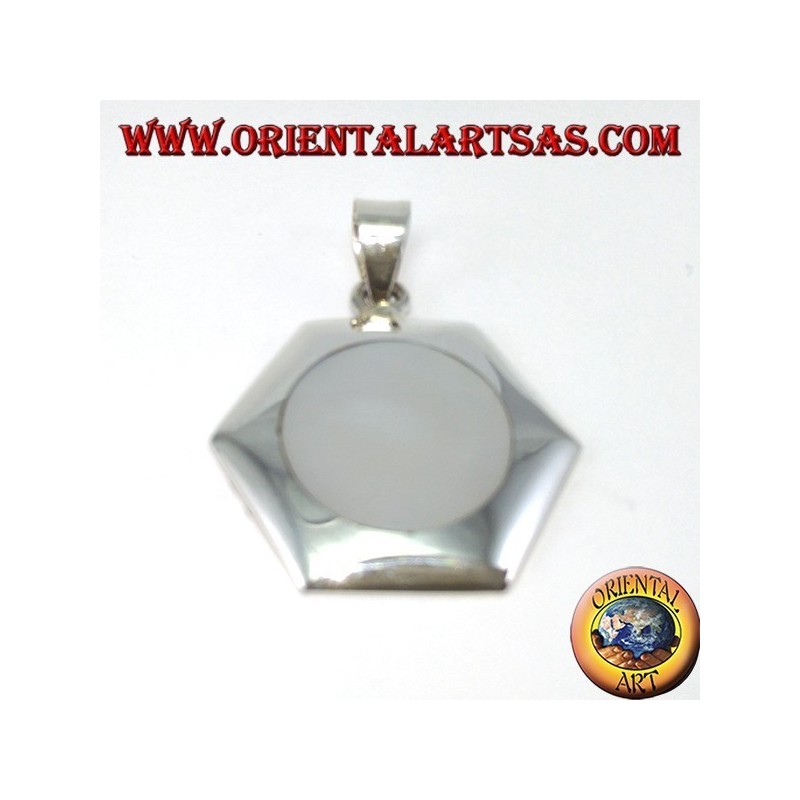 Hexagonal silver pendant with round mother-of-pearl