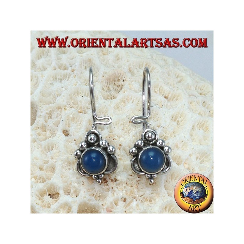 Orecchini in Argento con Agata blu tonda e decorazioni a pallini