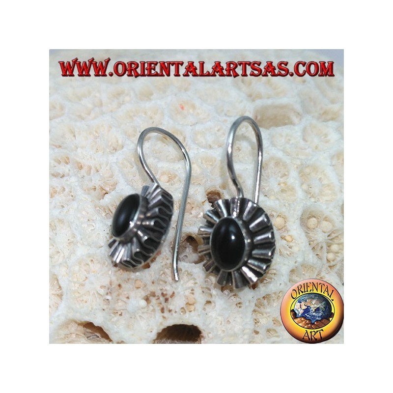 Silberohrringe mit ovalem Onyx und Wellenkontur