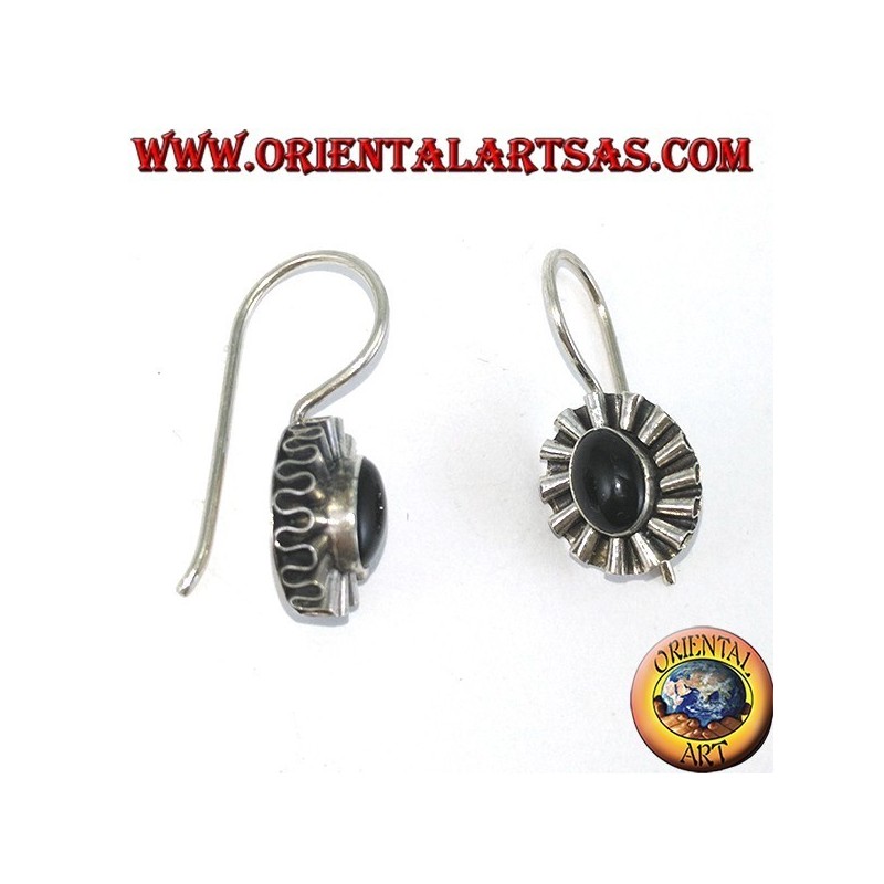 Silberohrringe mit ovalem Onyx und Wellenkontur