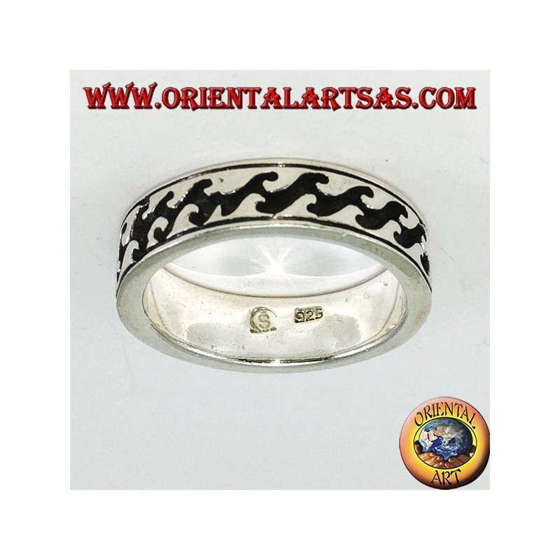 Silver ring with deep inlays