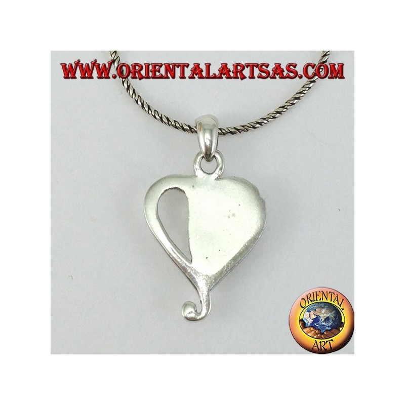 Silver heart pendant with mother of pearl