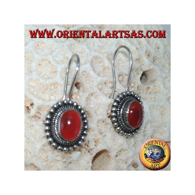 Pendientes de plata con cornalina oval rodeada de puntos