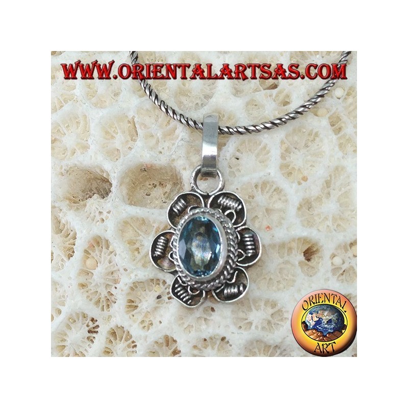 Pendant in silver flower with oval blue Topaz