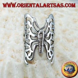 Gran anillo de plata mariposa perforada