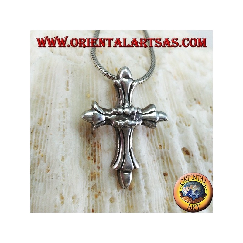 Pendentif en argent avec croix byzantine