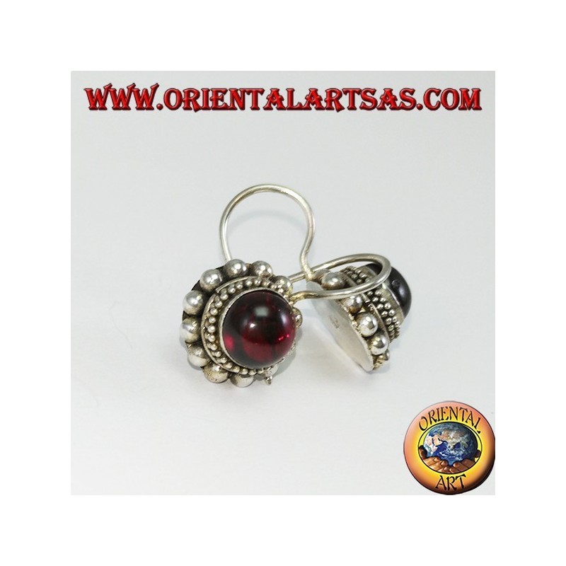 Silver earrings with round cabochon garnet