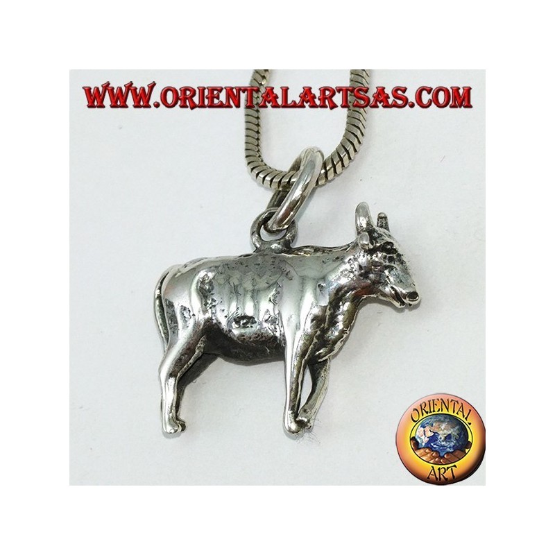 Pendentif taureau en trois dimensions