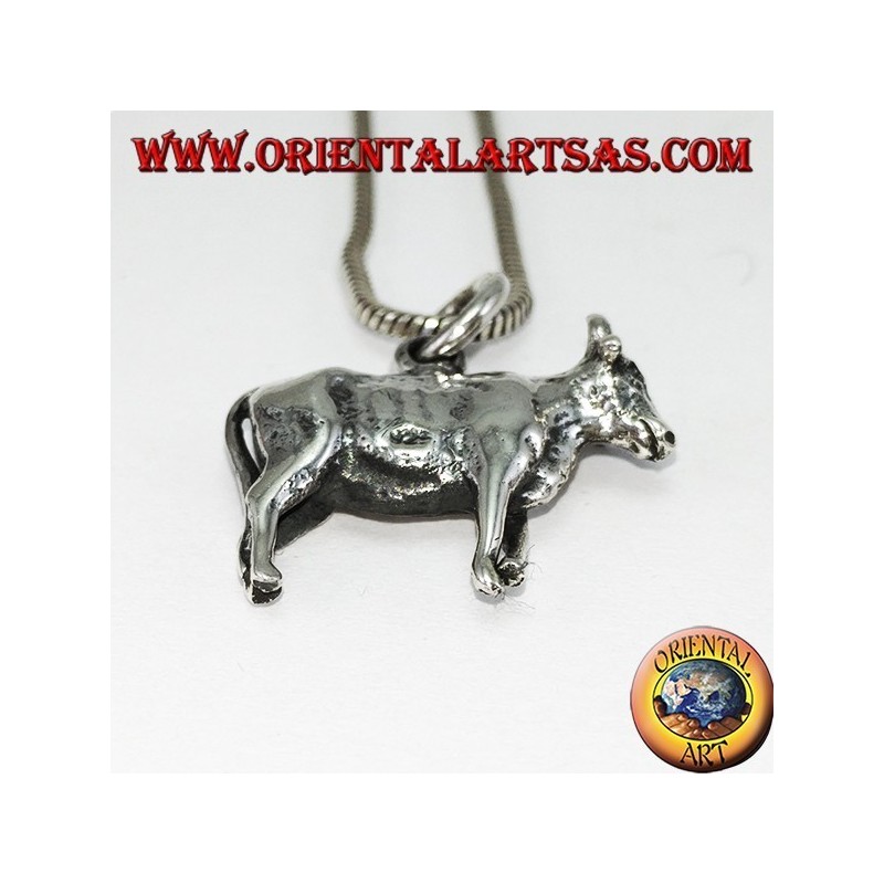 Pendentif taureau en trois dimensions