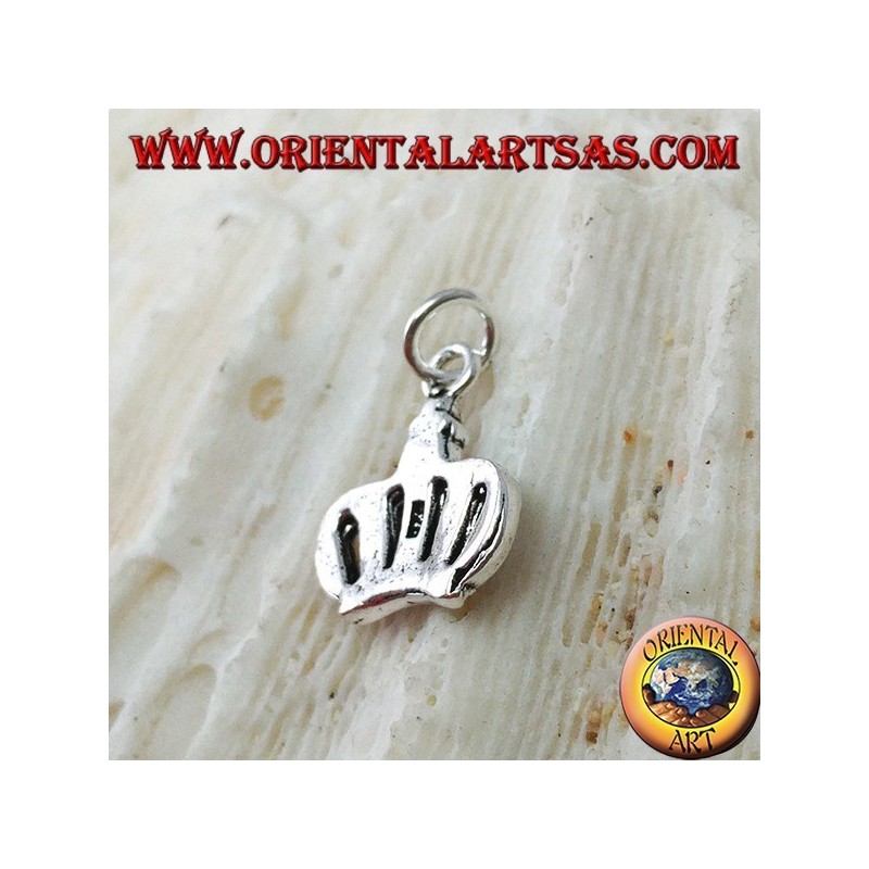 Pendentif en argent, la couronne
