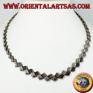 Collier ras du cou plat ethnique en argent