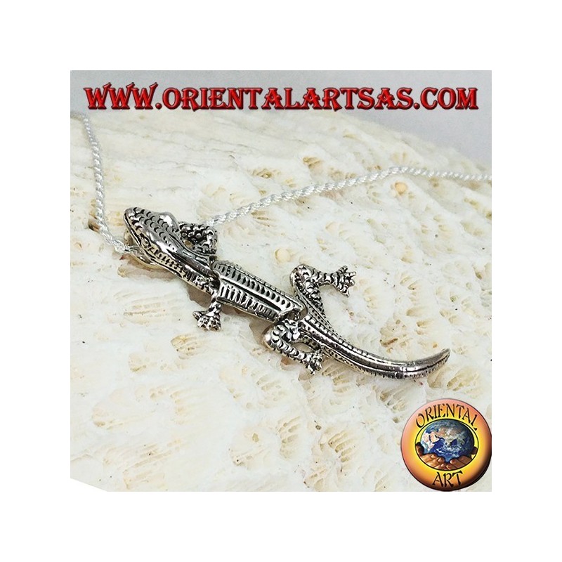 Pendant in silver, Gecko mobile gecko with head up