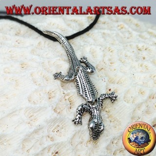Pendant in silver, mobile gecko with head facing down