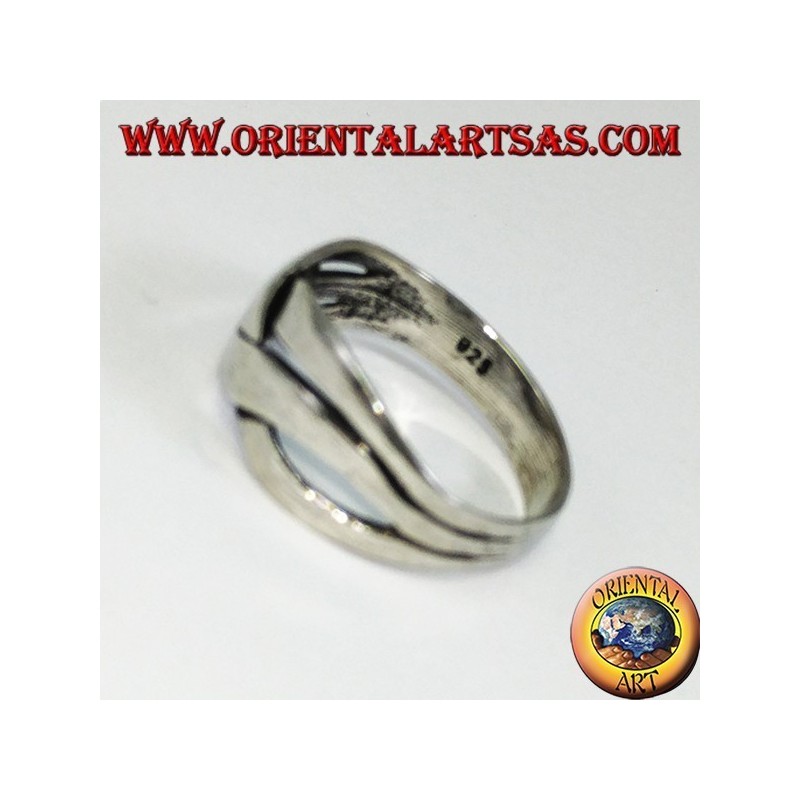 Silver ring with crossed bands