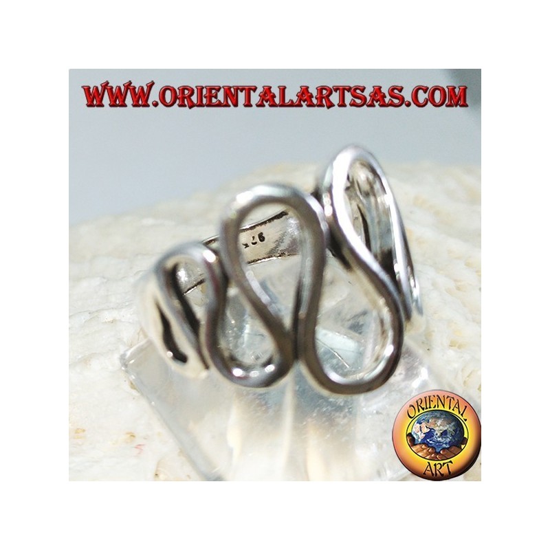 Anillo de plata con ondas onduladas
