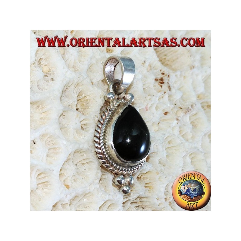 Colgante de plata con una estrella negra (gota)