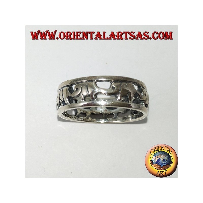 Band Ring in 925 Silber, Elefanten in einer Reihe mit Rüssel oben
