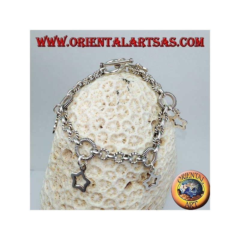 Bracciale in argento con cinque stelle pendenti