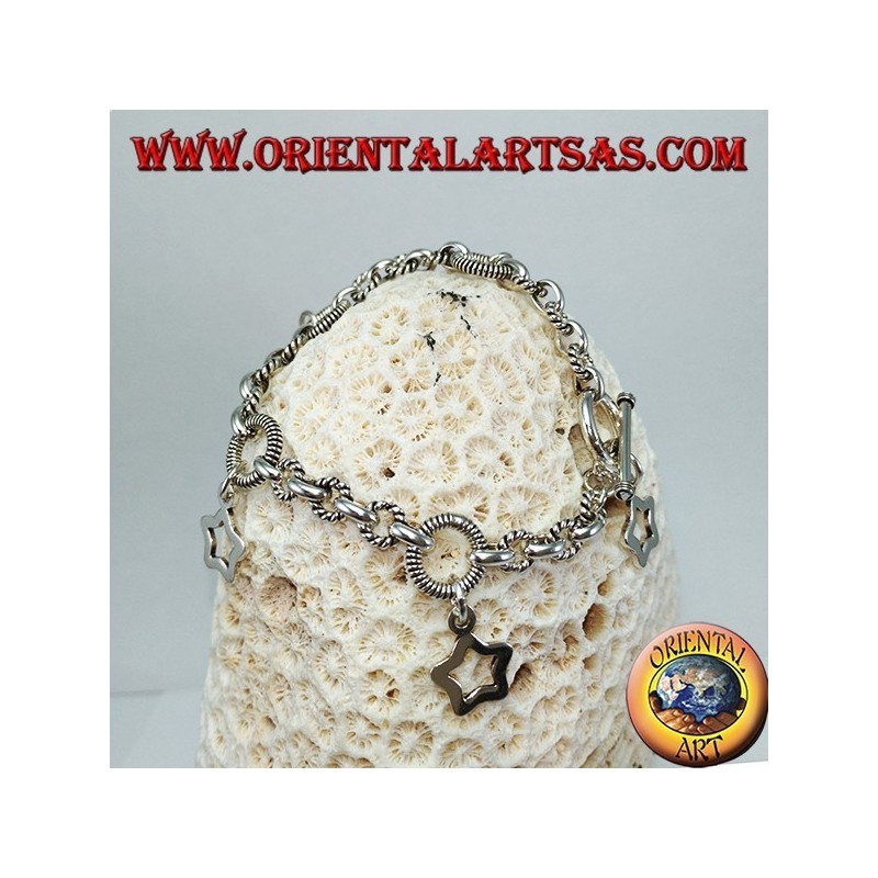 Bracelet en argent avec cinq étoiles suspendues