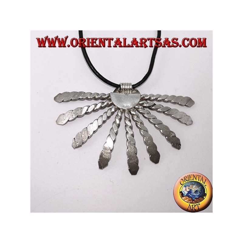 Pendentif en argent fait main Karen