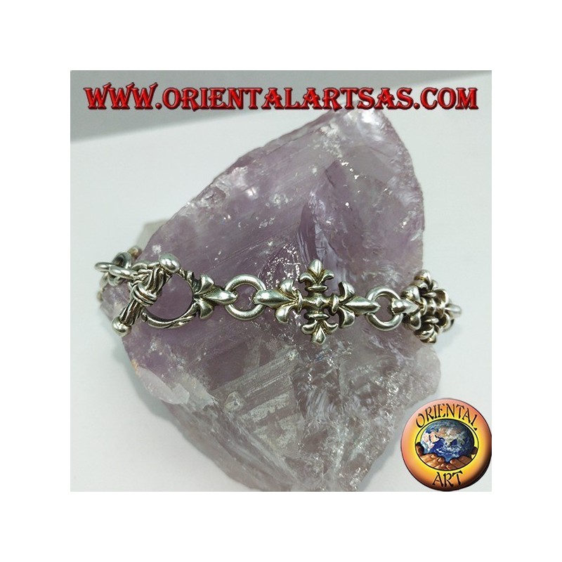 Bracelet with silver lily crosses