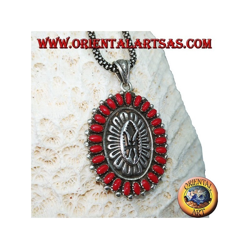 Pendentif en argent, bouclier avec des coraux de style indigène (Indiens d'Amérique)