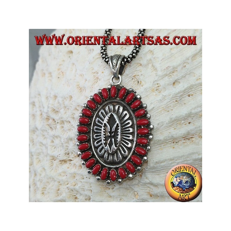 Pendentif en argent, bouclier avec des coraux de style indigène (Indiens d'Amérique)
