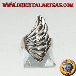 Silver ring in fan shape