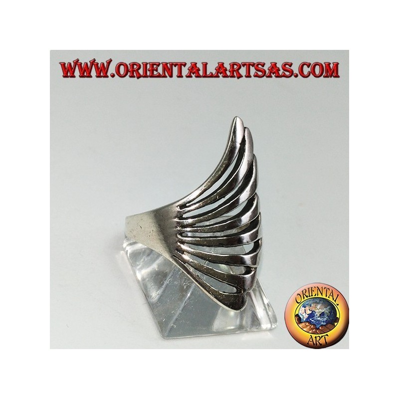 Anello in argento a ventaglio