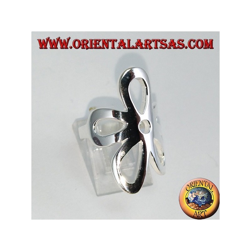 Ring aus glattem Silber mit einer Blume