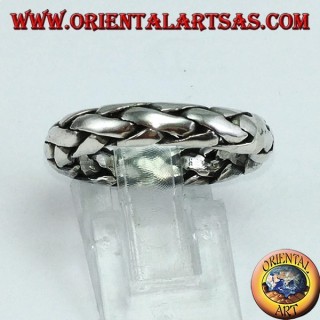 Anello a fedina in argento intrecciata a mano