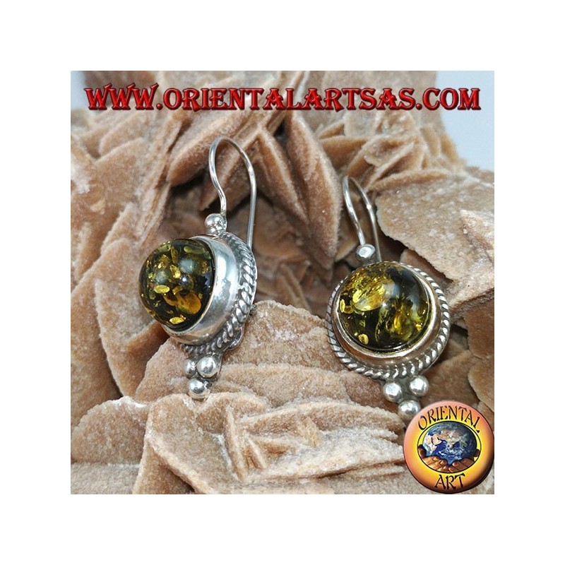 Boucle d'oreille en argent avec ambre vert hémisphère