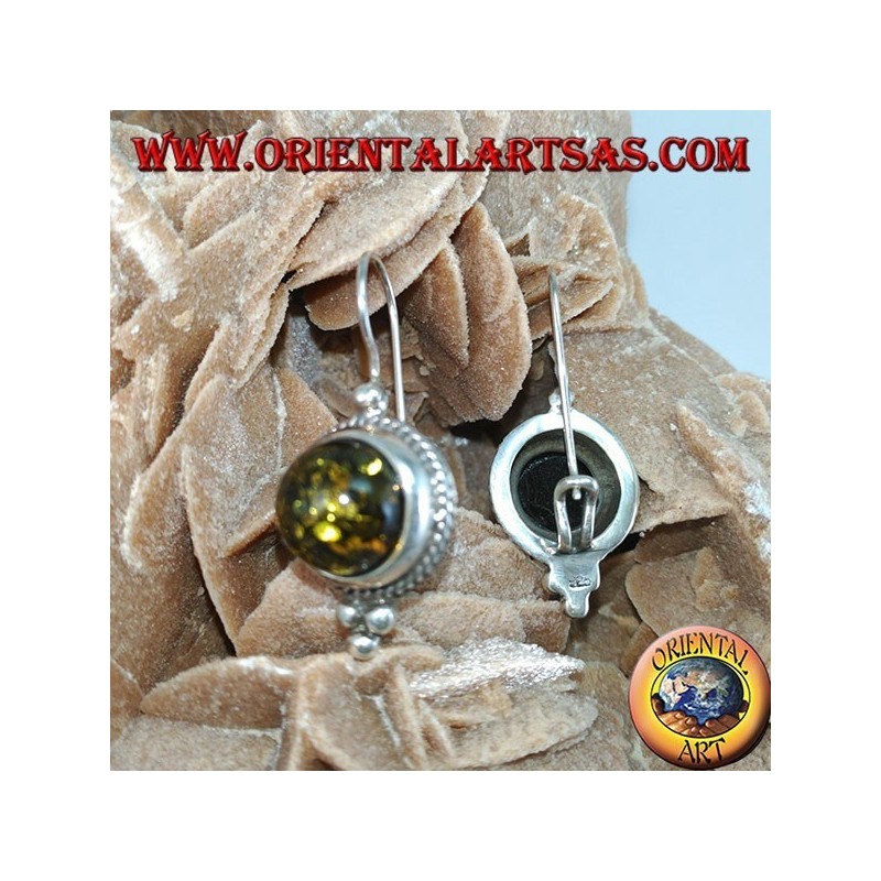 Silver earring with green hemisphere amber