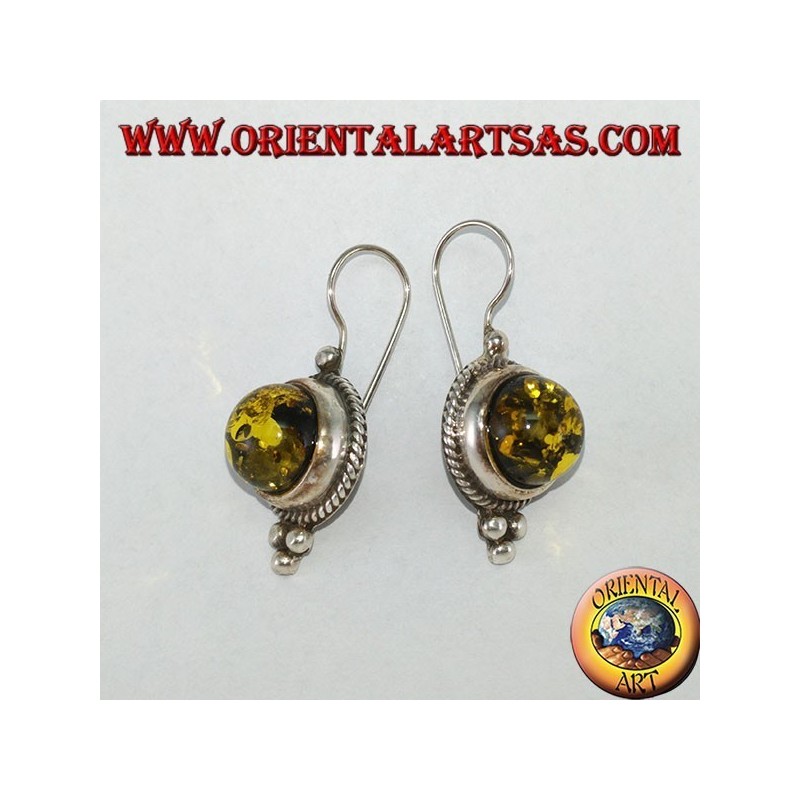 Silver earring with green hemisphere amber
