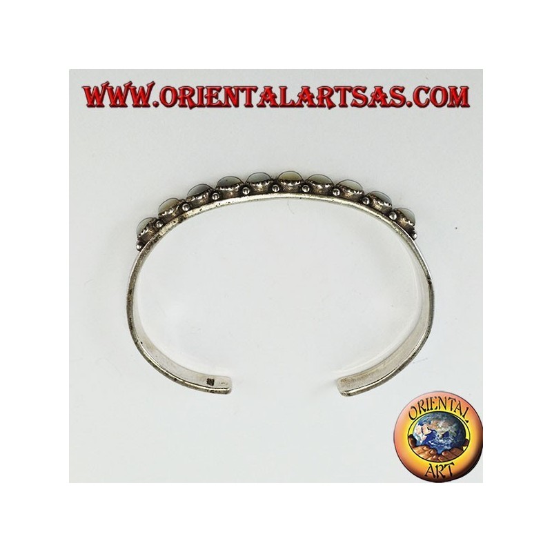 Pulsera de plata rígida con madre perlas redondas