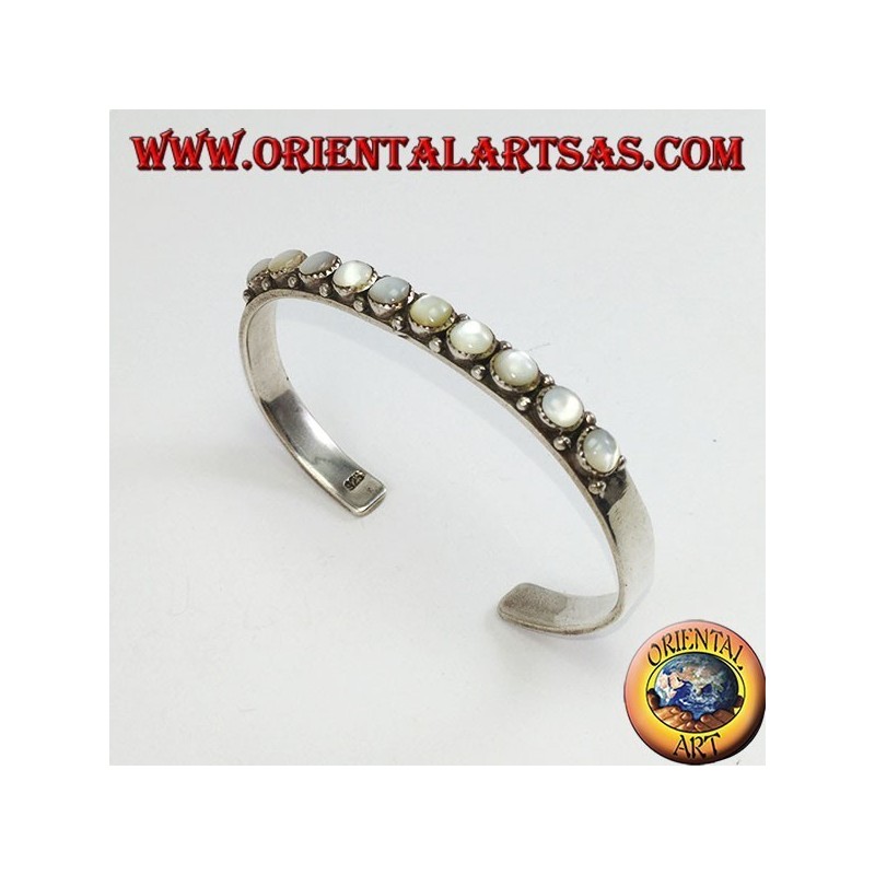 Bracelet rigide en argent avec perles rondes
