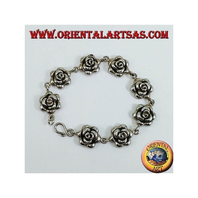 Silbernes Armband aus großen Rosen