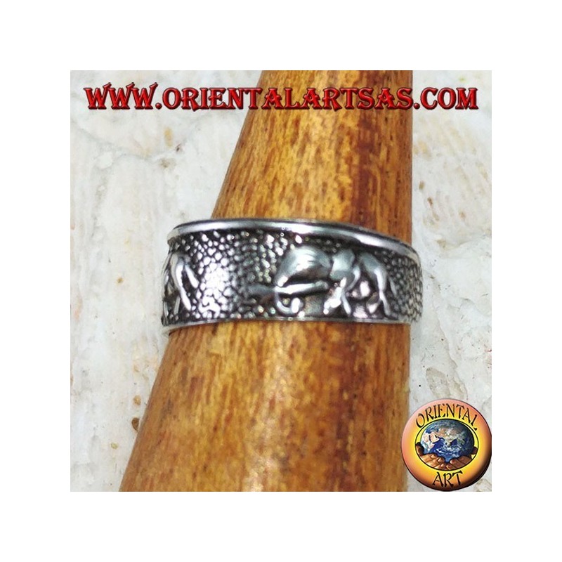 Bague en argent pour les pieds ou pour les phalanges avec des éléphants ciselés