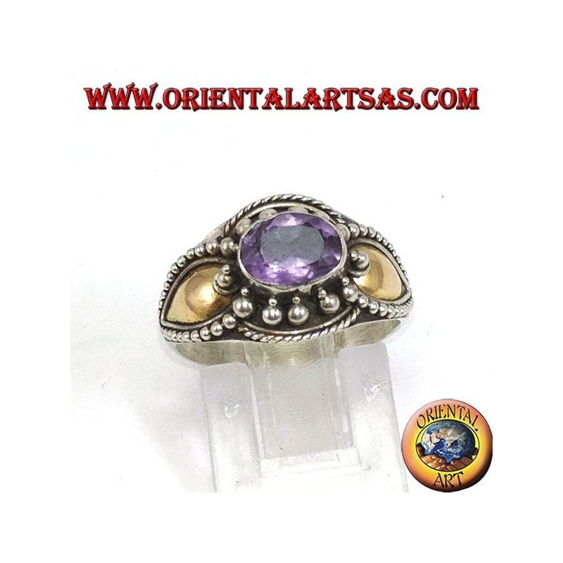 Anillo de plata con amatista y placas de oro