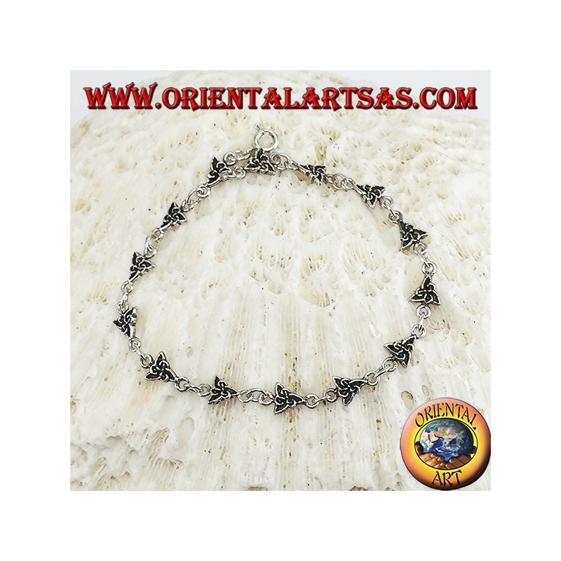 Bracelet en argent avec un nœud en tyron