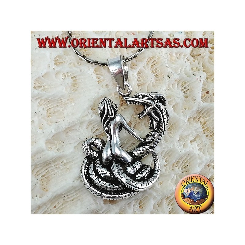 Silver pendant woman tamer of the dragon (large)