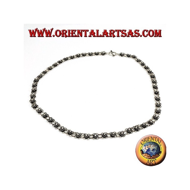 Silbernes Collier mit kleinen Blumen (Girogola)