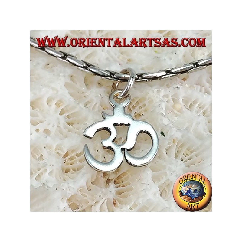 Pendentif en argent OM Oṁ Óm et syllabe sacrée Aum (petit)