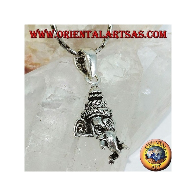 Silver pendant, Ganesh's head with om engraved on the forehead