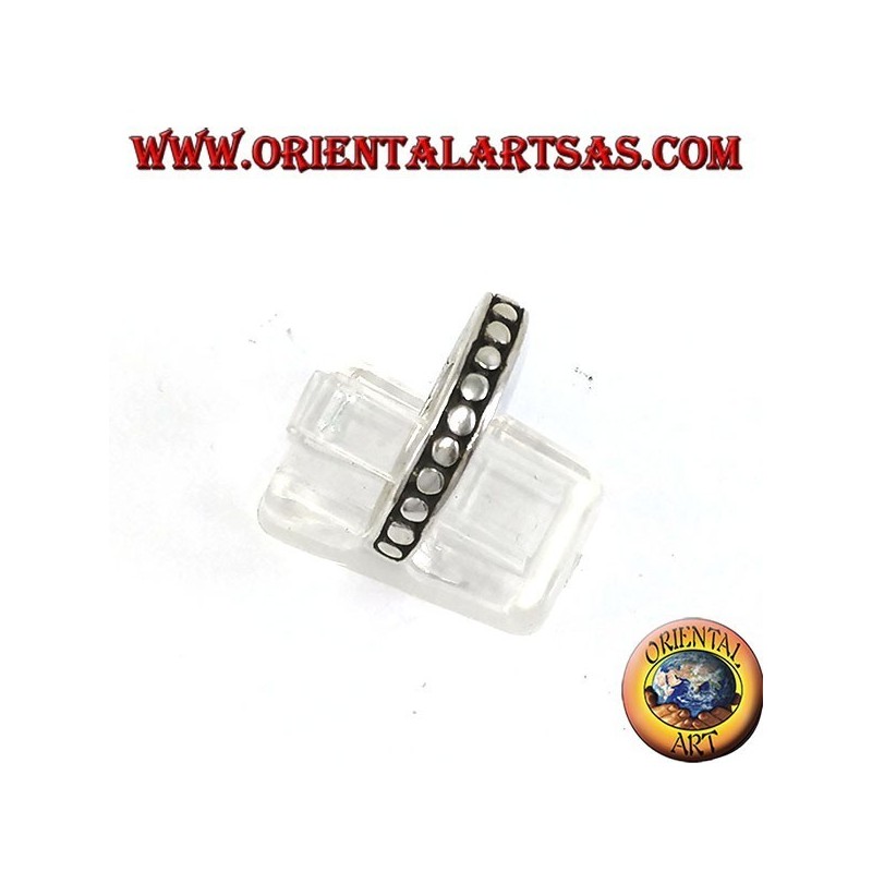 Anillo de plata con puntos