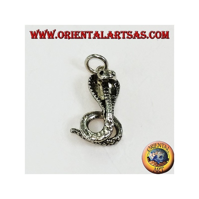 Small cobra silver pendant