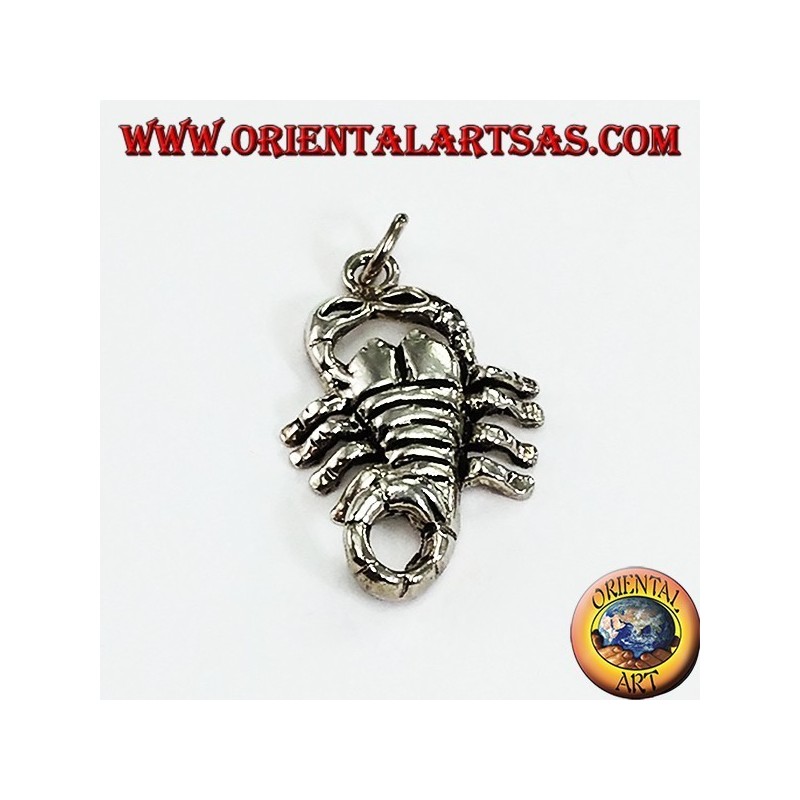 Pendant in silver scorpion medium