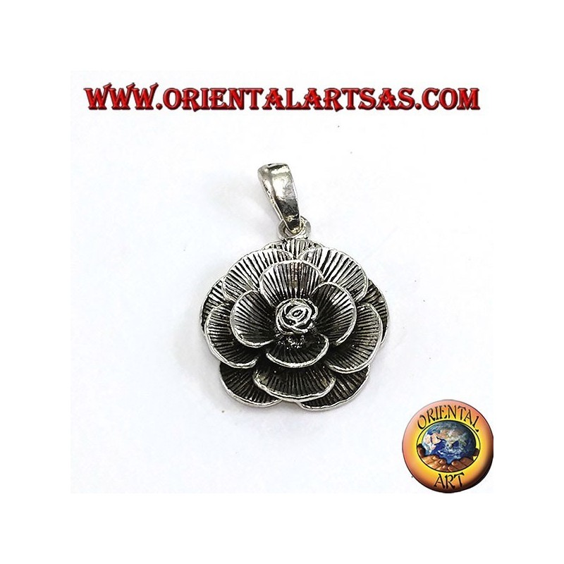 Pendentif en argent sous la forme d'une fleur rose (grand)