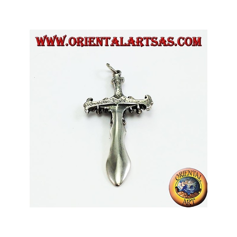 Colgante de plata, espada con cabeza de dragón