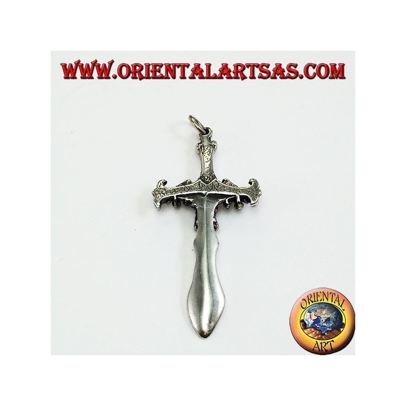Pendentif en argent, épée à tête de dragon